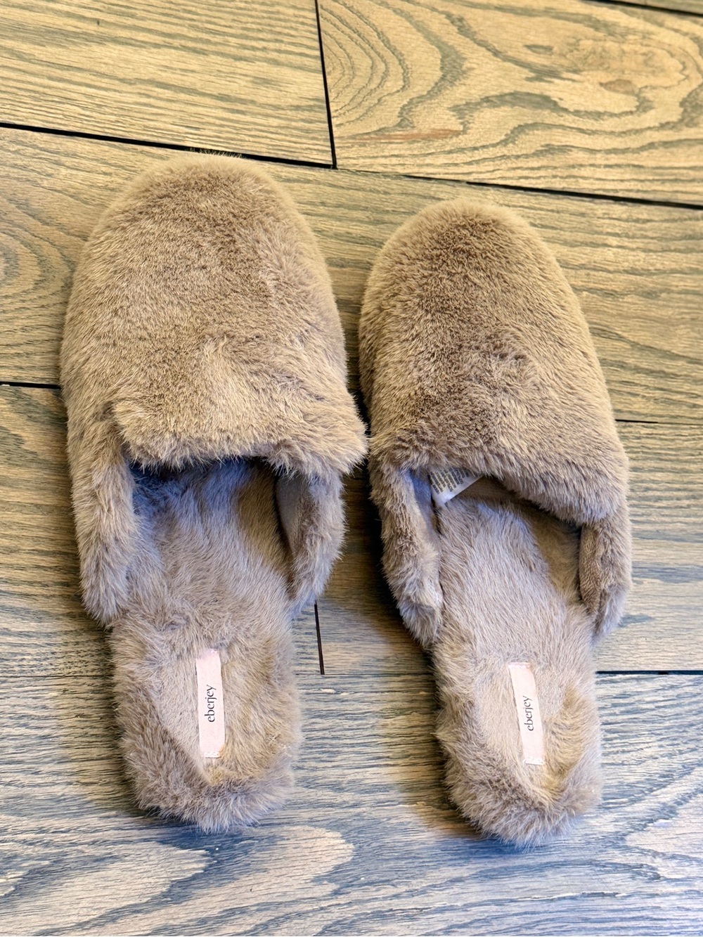 Eberjey Plush Faux-Fur Slide Slippers in Taupe